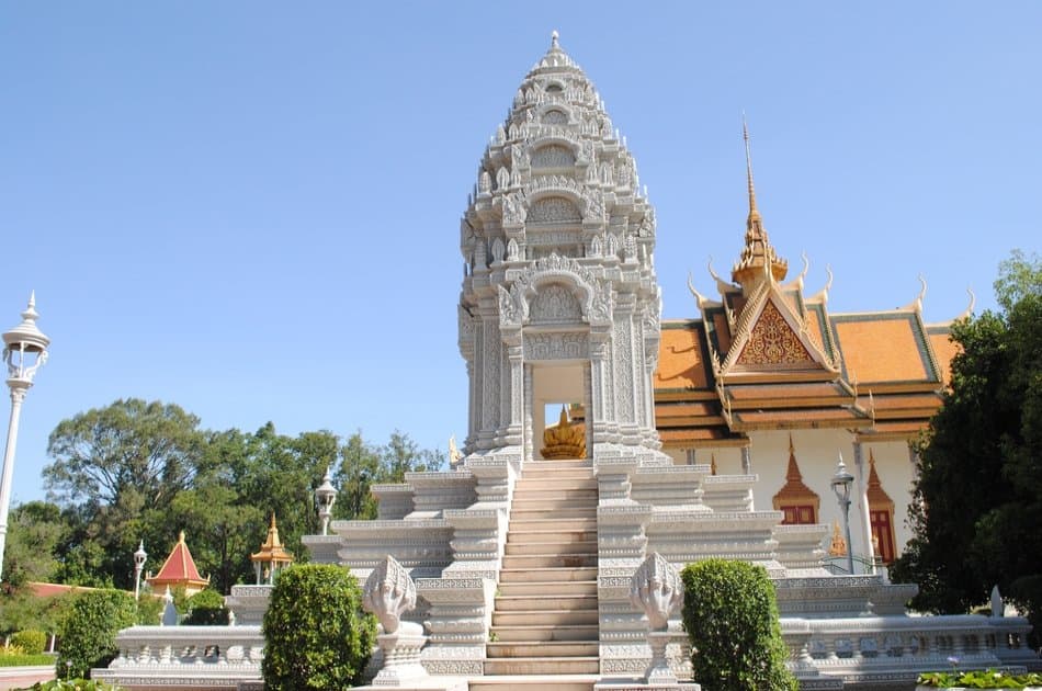 Private Phnom Penh City Tour