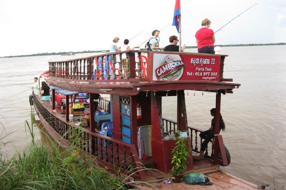 Romantic Dinner Cruise on Phnom Penh