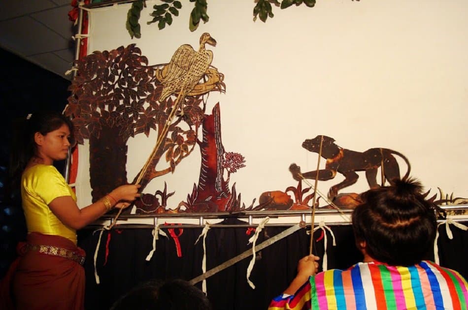 Sovannaphum Shadow Art Performance