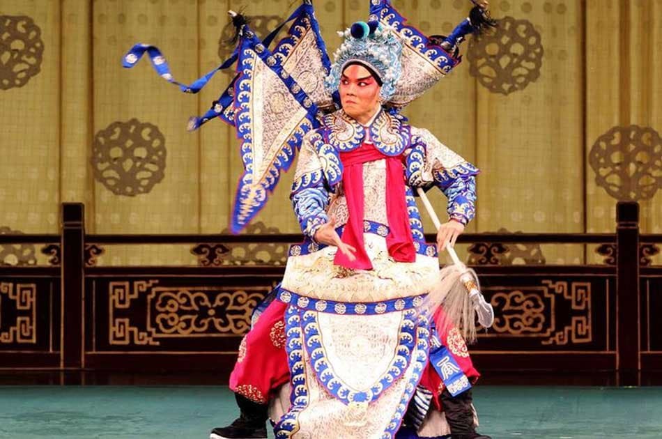 Beijing Opera Show at Liyuan Theater