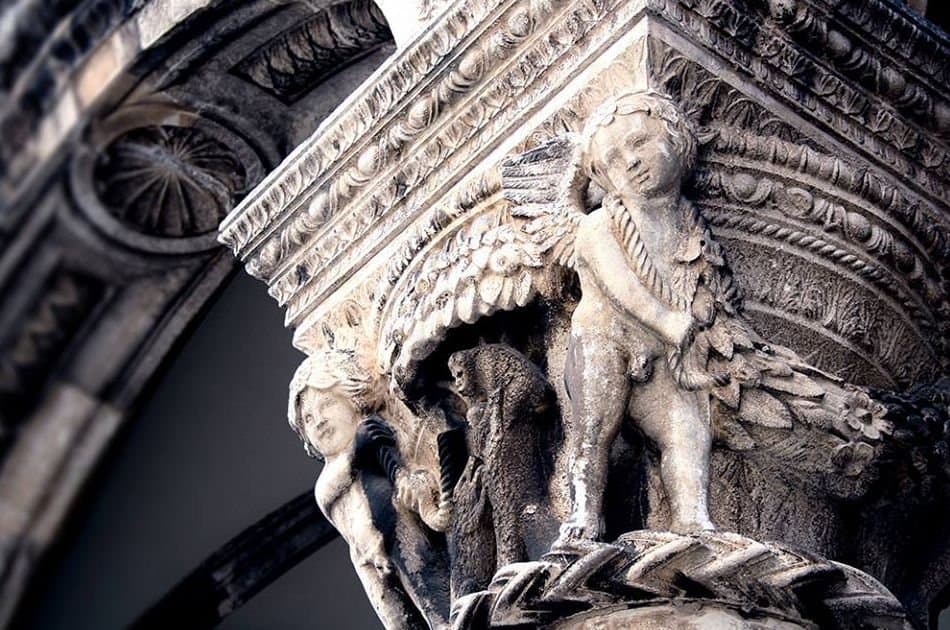 Stroll through Dubrovnik Old Town