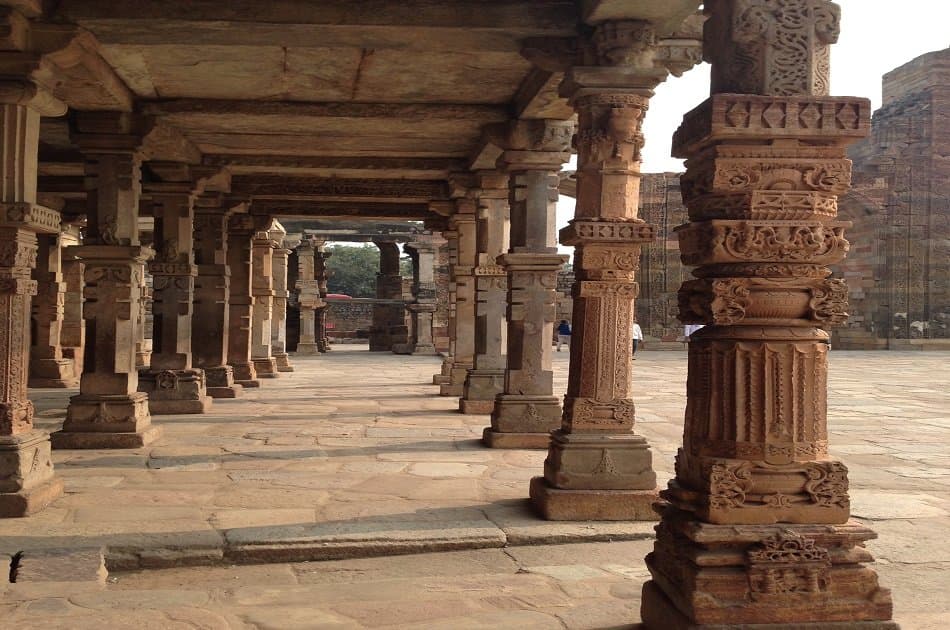 7 Hour City Tour of Old and New Delhi