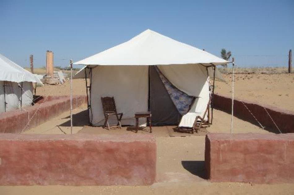 Overnight Camping With Camel Safari Tour In Jodhpur