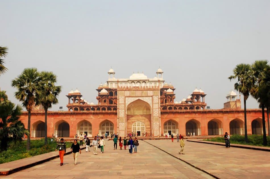 Taj Mahal Private Tour from Delhi Same Day