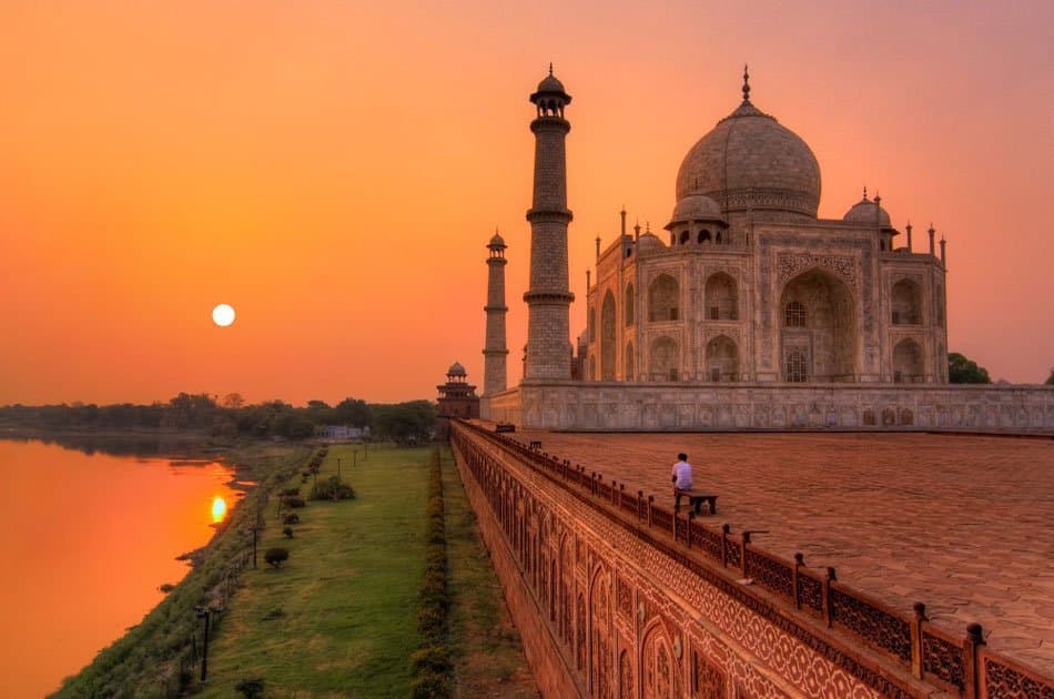 Taj Mahal Sunrise Tour From Delhi By Car - 11 hours