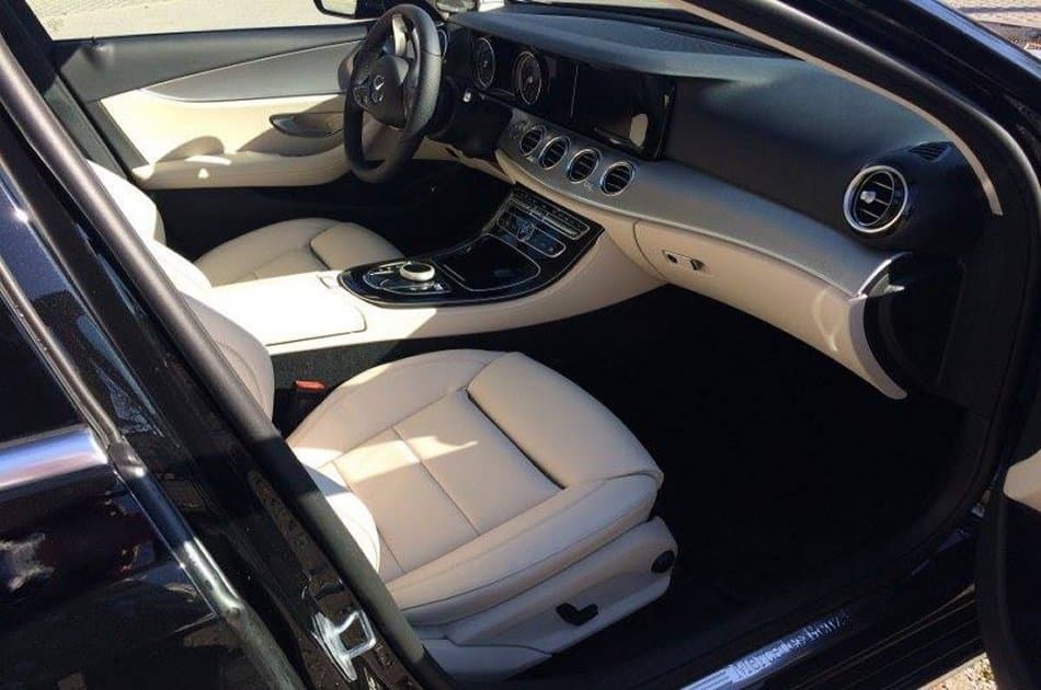 Venice Airport Private Arrivals Transfer by sedan