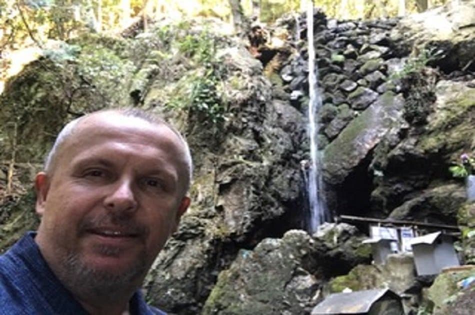 Kyoto Temple, Shrine, Geiko &amp; Sake Private Tour