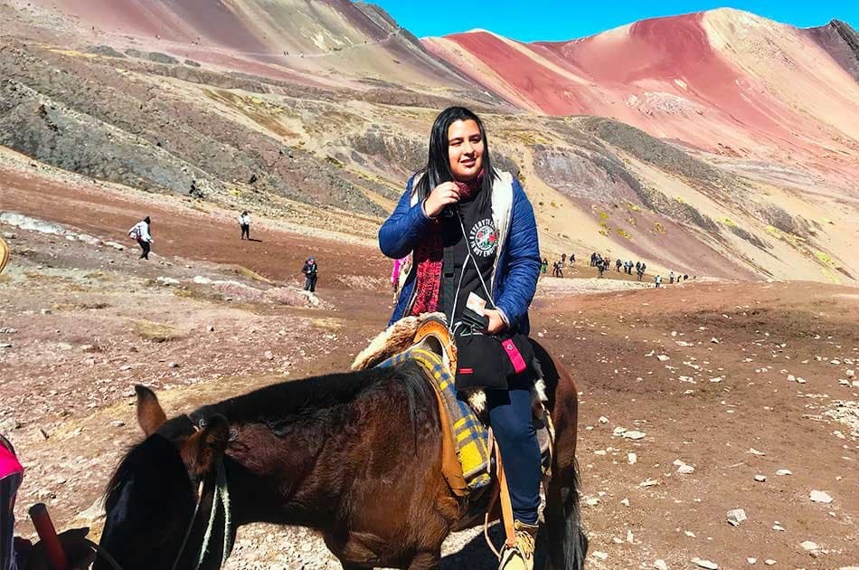 Rainbow Mountain Tour - Rainbow Mountain Hike