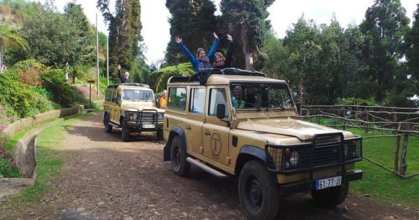 Ecotour &amp; Santana