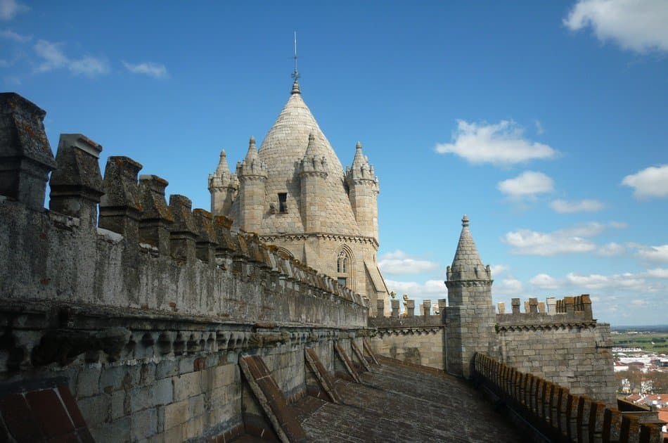 Evora and Monsaraz – Wine and Gastronomy