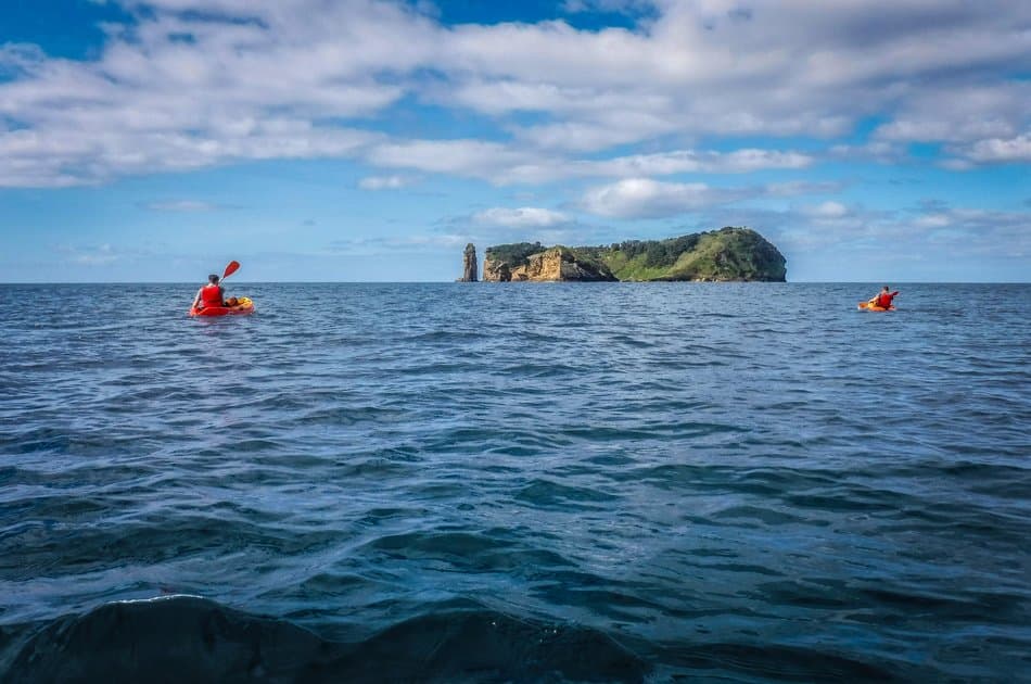 Kayaking in Vila Franca do Campo Islet