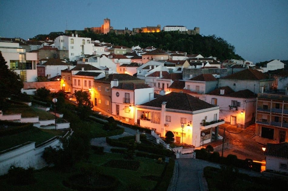 Transfer from Lisbon Airport to Palmela