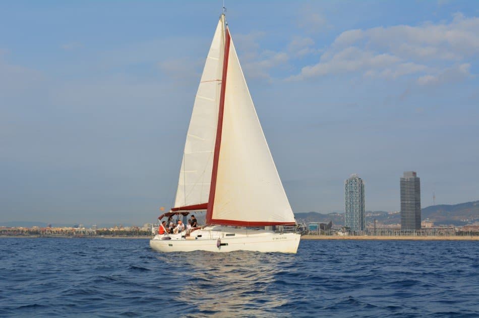 Private Sailboat Tour in Barcelona