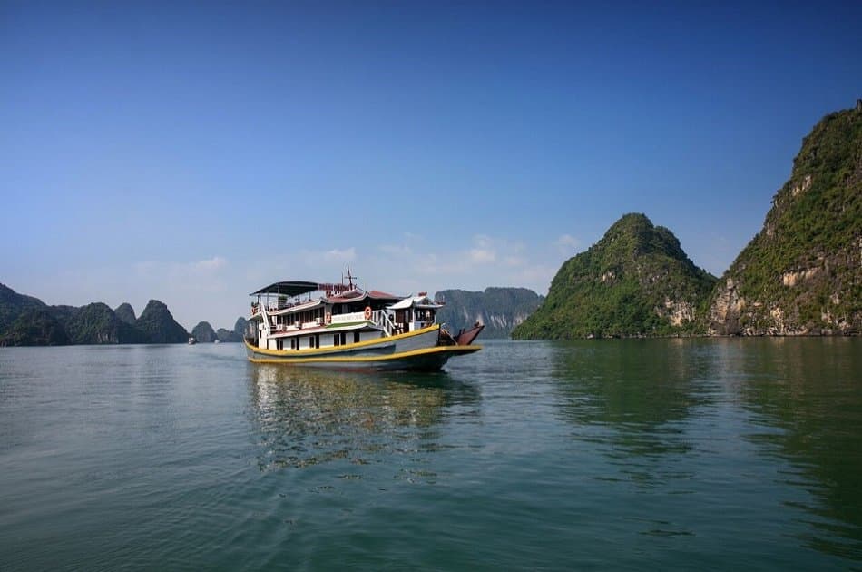 Ha Long Bay 1 Day Tour