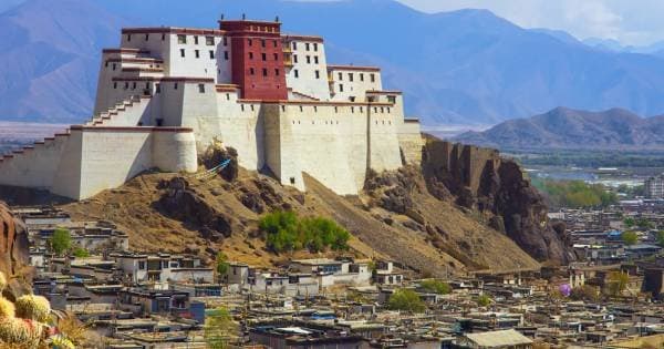 6-Days Lhasa and Shigatse Small Group Tour