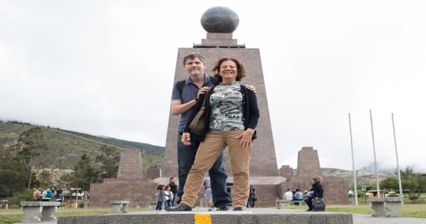 Visit the "Middle of the World" and see the amazing world Monument