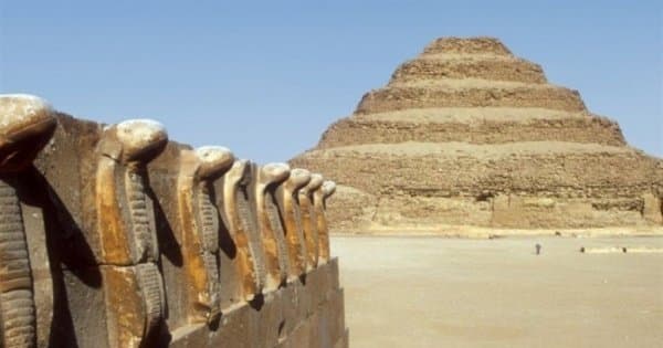 Day Tour of Memphis, Sakkara & Dahshur Pyramids