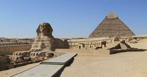 Half-Day Private Tour to Giza Pyramids Complex and Sphinx From Cairo