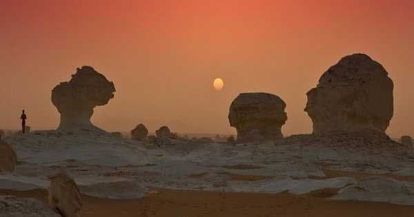 Overnight in White Desert & Bahariya Oasis