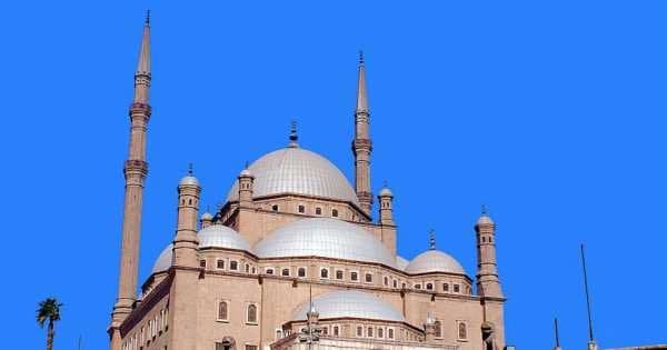 Private Tour to Giza Pyramids, Sphinx, Coptic Cairo and Islamic Cairo