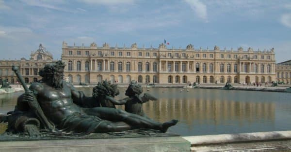 Audio Guided Tour of the Palace of Versailles and Access to the whole Estate