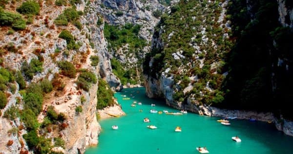 Private Tour of The Wild Provence from Avignon, Marseille and Aix-en-Provence