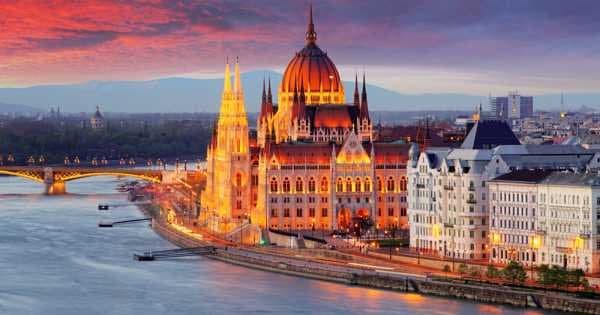 Full Day Private Budapest Explorer Tour