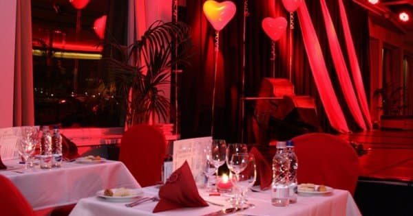 Valentines Day Romantic Cruise on the Danube Budapest