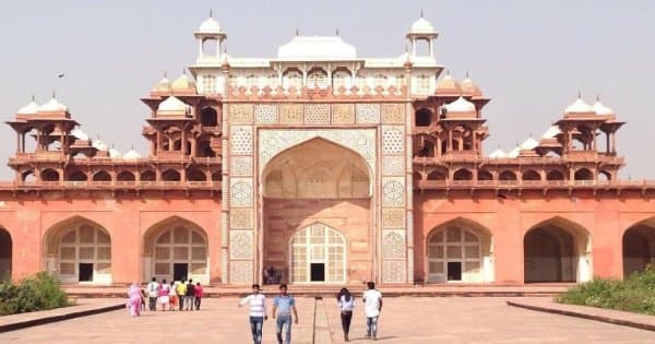 Agra City Private Tour Including Taj Mahal, Agra Fort, Baby TaJ & Sikandra