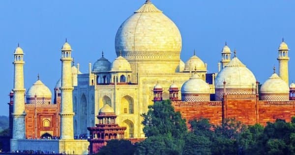 Agra, Taj Mahal with Fatehpur Sikri Day Trip from Delhi