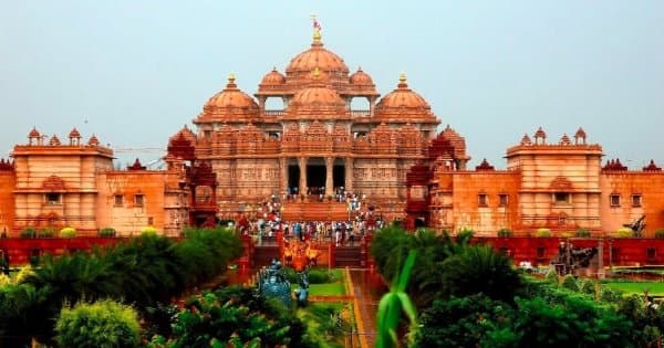 Full Day Adventure Tour of Old & New Delhi