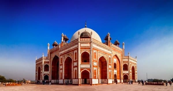 Full Day Mughals Monumental Tour in Delhi