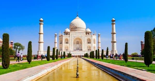Full Day Taj Mahal & Agra Private Car Tour from Delhi