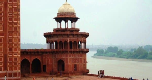 Popular Private 8-Hours Tour From Agra of Taj Mahal Sunrise & Agra