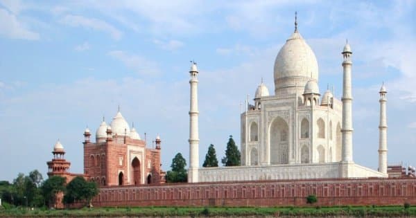 Private Day Trip to Fatehpur Sikri, Agra & Taj Mahal from Delhi