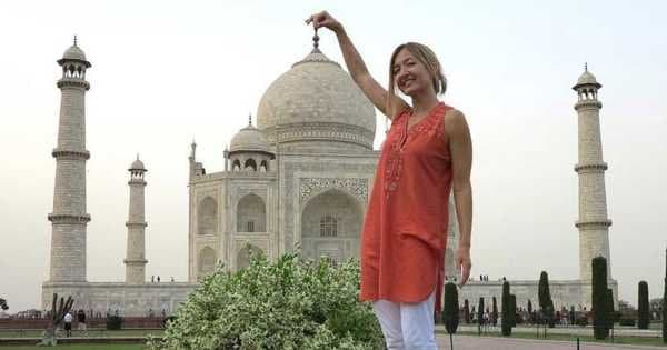 Private Taj Mahal Tour by Train from New Delhi