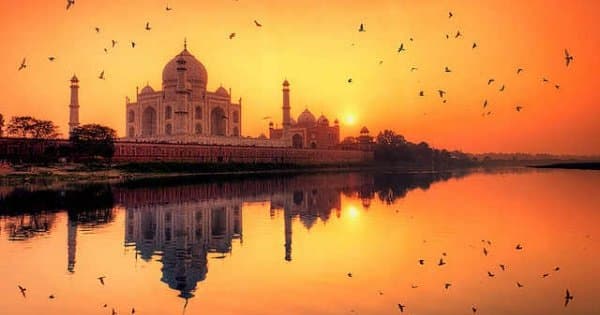 Private Tour: Taj Mahal Sunrise Tour from New Delhi