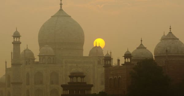 Sunrise Taj Mahal Private Tour From Delhi