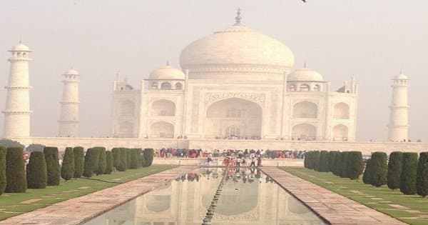 Taj Mahal 1 Day Private Guided Tour from Delhi