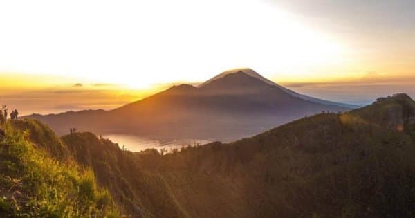 Bali Mount Batur Sunrise Hike and Natural Hot Spring Group Tour