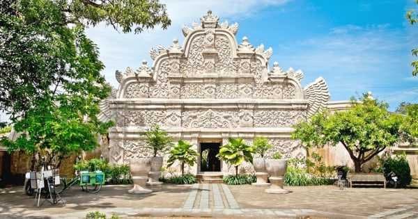Indulgent Yogyakarta Private City Tour
