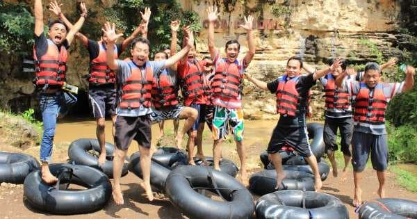 Jomblang Cave - Pindul Cave and Oyo River Tubing Tours Yogyakarta