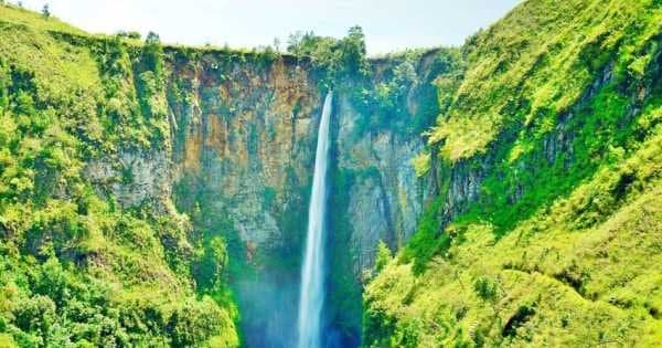 Medan Berastagi Highland and Waterfall