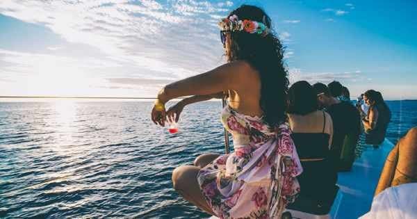 4 Hour Isla Mujeres Catamaran PDEX (up to 35 people)