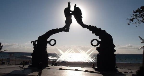 Tulum, Cenotes & Playa del Carmen 1 Day VIP Private Tour from Cancun/ Riviera Maya