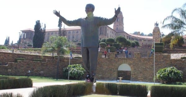 Pretoria, Soweto & Apartheid Museum Day Tour from Johannesburg