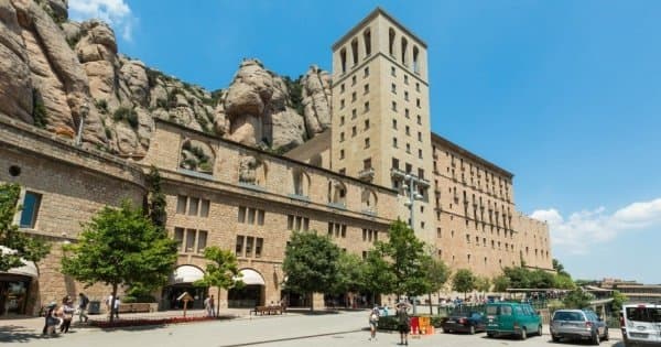 Barcelona BCN-Airport to Barcelona Cruise Port Private Transfers