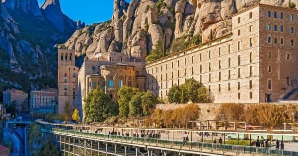 Montserrat Half-Day Private Guided Tour With Personal Pick-up