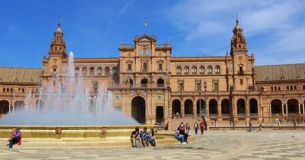 Private Full Day Tour of Seville