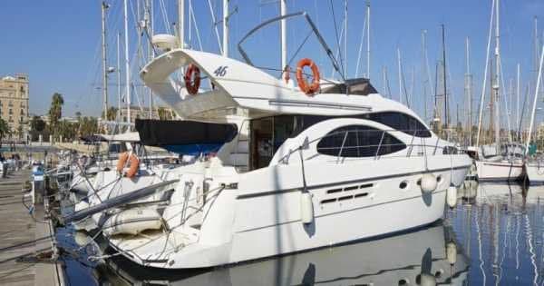 Private Motor Yacht Tour around Barcelona